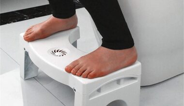 Plastic Foldable Anti-Constipation Potty Training Stool with Air Freshener Slot