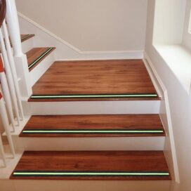 Anti Slip Safety Tape - None Skid Glow in The Dark Walk Strip Tape - Image 3