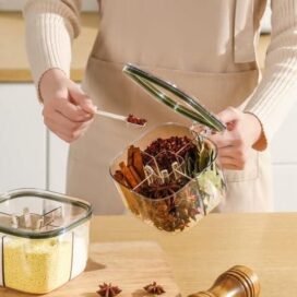 5 Section Transparent Spice Box - Image 3